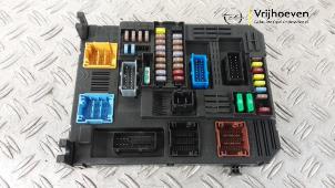 Gebruikte Computer Body Control Opel Corsa F (UB/UH/UP) 1.2 Turbo 12V 100 Prijs € 100,00 Margeregeling aangeboden door Autodemontage Vrijhoeven B.V.