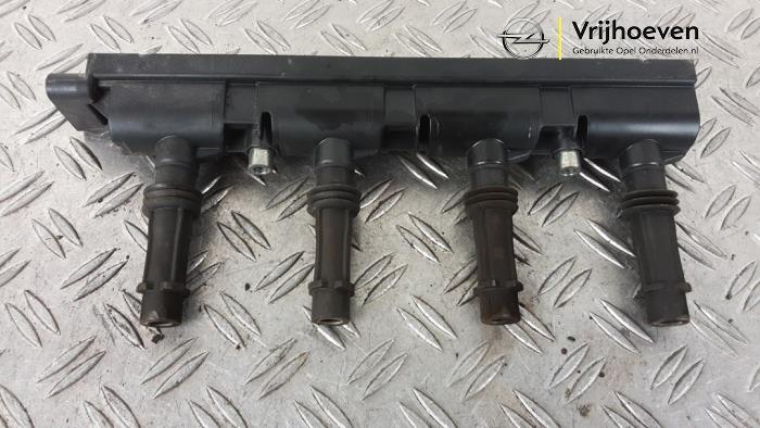 Gebruikte Bobine Opel Meriva (B) 1.4 Turbo 16V ecoFLEX Prijs € 40,00 Margeregeling aangeboden door Autodemontage Vrijhoeven B.V.