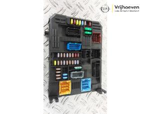 Gebruikte Computer Body Control Opel Vivaro 2.0 CDTI 122 Prijs € 75,00 Margeregeling aangeboden door Autodemontage Vrijhoeven B.V.