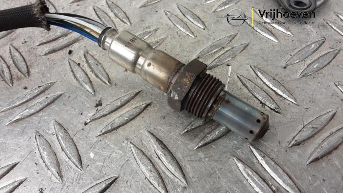 Nox sensor van een Opel Combo Cargo 1.5 CDTI 100 2021