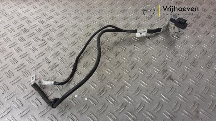 Gebruikte Accu sensor Opel Combo Cargo 1.5 CDTI 100 Prijs € 45,00 Margeregeling aangeboden door Autodemontage Vrijhoeven B.V.
