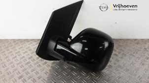 Gebruikte Spiegel Buiten links Opel Vivaro 2.0 CDTI 122 Prijs € 125,00 Margeregeling aangeboden door Autodemontage Vrijhoeven B.V.