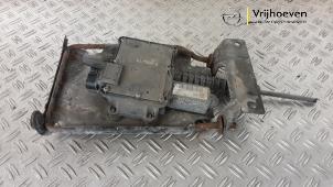 Gebruikte Handrem motor Opel Meriva 1.4 16V Ecotec Prijs € 100,00 Margeregeling aangeboden door Autodemontage Vrijhoeven B.V.