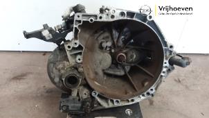 Gebruikte Versnellingsbak Opel Combo Cargo 1.6 CDTI 100 Prijs € 700,00 Margeregeling aangeboden door Autodemontage Vrijhoeven B.V.