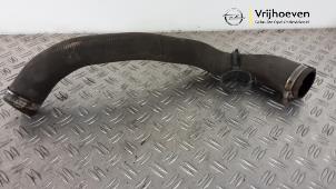 Gebruikte Intercooler Slang Opel Combo Cargo 1.6 CDTI 100 Prijs € 30,00 Margeregeling aangeboden door Autodemontage Vrijhoeven B.V.