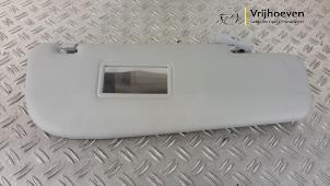 Gebruikte Zonneklep Opel Combo 1.3 CDTI 16V ecoFlex Prijs € 15,00 Inclusief btw aangeboden door Autodemontage Vrijhoeven B.V.