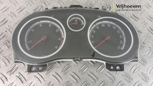 Gebruikte Cockpit Opel Corsa D 1.3 CDTi 16V ecoFLEX Prijs € 40,00 Margeregeling aangeboden door Autodemontage Vrijhoeven B.V.