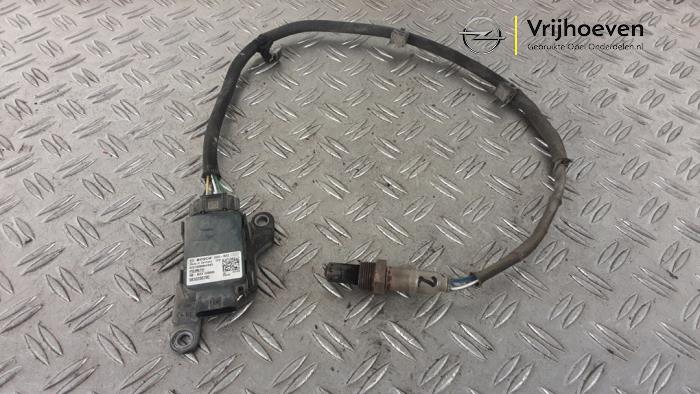 Gebruikte Nox sensor Opel Combo Cargo 1.5 CDTI 100 Prijs € 50,00 Margeregeling aangeboden door Autodemontage Vrijhoeven B.V.