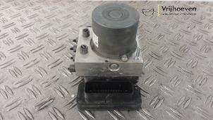 Gebruikte ABS Pomp Opel Combo Cargo 1.5 CDTI 100 Prijs € 200,00 Margeregeling aangeboden door Autodemontage Vrijhoeven B.V.
