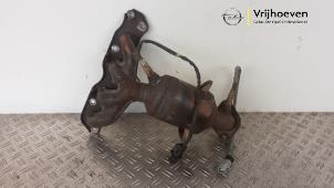 Gebruikte Uitlaatspruitstuk + katalysator Opel Agila (B) 1.2 16V Prijs € 300,00 Margeregeling aangeboden door Autodemontage Vrijhoeven B.V.