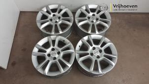 Gebruikte Velgen set Opel Corsa D 1.4 16V Twinport Prijs € 125,00 Margeregeling aangeboden door Autodemontage Vrijhoeven B.V.