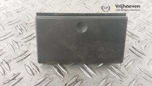 Gebruikte Asbak voor Opel Vectra C Caravan 2.2 DIG 16V Prijs € 20,00 Margeregeling aangeboden door Autodemontage Vrijhoeven B.V.