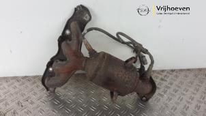 Gebruikte Uitlaatspruitstuk + katalysator Opel Agila (B) 1.2 16V Prijs € 300,00 Margeregeling aangeboden door Autodemontage Vrijhoeven B.V.