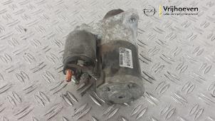 Gebruikte Startmotor Opel Agila (B) 1.2 16V Prijs € 25,00 Margeregeling aangeboden door Autodemontage Vrijhoeven B.V.