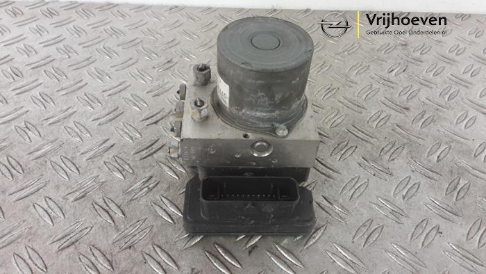 Gebruikte ABS Pomp Opel Astra K 1.0 Turbo 12V Prijs € 150,00 Margeregeling aangeboden door Autodemontage Vrijhoeven B.V.