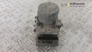 Gebruikte ABS Pomp Opel Corsa C (F08/68) 1.3 CDTi 16V Prijs € 30,00 Margeregeling aangeboden door Autodemontage Vrijhoeven B.V.