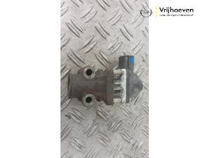 Gebruikte Uitlaat gasklep (EGR) Opel Agila (B) 1.2 16V Prijs € 50,00 Margeregeling aangeboden door Autodemontage Vrijhoeven B.V.