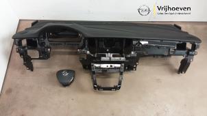 Gebruikte Airbag set + dashboard Opel Astra K 1.4 Turbo 16V Prijs € 500,00 Margeregeling aangeboden door Autodemontage Vrijhoeven B.V.