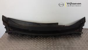 Gebruikte Paravent Opel Astra K 1.4 Turbo 16V Prijs € 75,00 Margeregeling aangeboden door Autodemontage Vrijhoeven B.V.