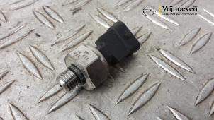 Gebruikte Brandstofdruk sensor Opel Vectra C Caravan 2.2 DIG 16V Prijs € 80,00 Margeregeling aangeboden door Autodemontage Vrijhoeven B.V.