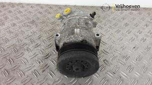 Gebruikte Aircopomp Opel Corsa E 1.4 16V Prijs € 100,00 Margeregeling aangeboden door Autodemontage Vrijhoeven B.V.