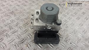 Gebruikte ABS Pomp Opel Corsa E 1.4 16V Prijs € 45,00 Margeregeling aangeboden door Autodemontage Vrijhoeven B.V.