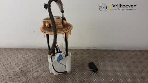 Gebruikte Tank element Pomp Opel Combo Cargo 1.5 CDTI 100 Prijs € 90,00 Margeregeling aangeboden door Autodemontage Vrijhoeven B.V.