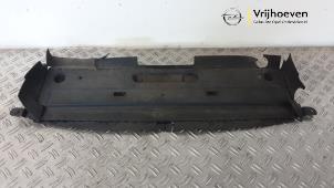 Gebruikte Afdekplaat diversen Opel Ampera 1.4 16V Prijs € 40,00 Margeregeling aangeboden door Autodemontage Vrijhoeven B.V.