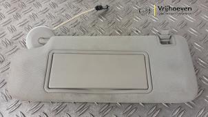 Gebruikte Zonneklep Opel Ampera 1.4 16V Prijs € 50,00 Margeregeling aangeboden door Autodemontage Vrijhoeven B.V.