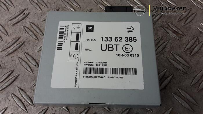 Gebruikte DAB module Opel Ampera 1.4 16V Prijs € 90,00 Margeregeling aangeboden door Autodemontage Vrijhoeven B.V.