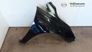 Gebruikte Scherm rechts-voor Opel Corsa E 1.6 OPC Turbo 16V Prijs € 250,00 Margeregeling aangeboden door Autodemontage Vrijhoeven B.V.