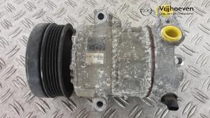 Gebruikte Pomp Airco Opel Corsa E 1.2 16V Prijs € 100,00 Margeregeling aangeboden door Autodemontage Vrijhoeven B.V.