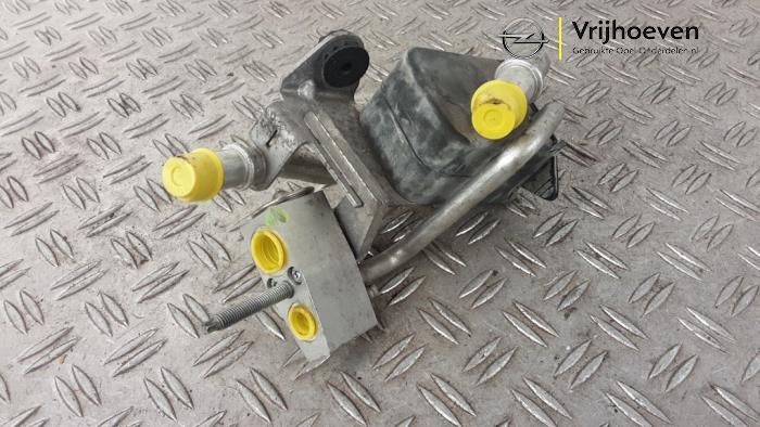 Gebruikte Airco expansieklep Opel Ampera 1.4 16V Prijs € 40,00 Margeregeling aangeboden door Autodemontage Vrijhoeven B.V.