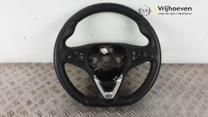 Gebruikte Stuurwiel Opel Corsa E 1.6 OPC Turbo 16V Prijs € 250,00 Margeregeling aangeboden door Autodemontage Vrijhoeven B.V.