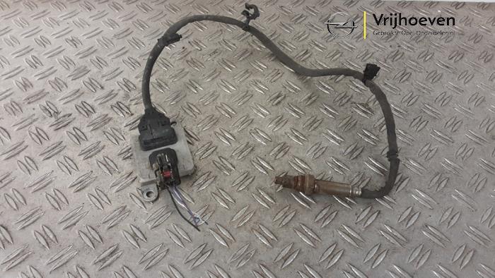 Gebruikte Nox sensor Opel Zafira Tourer (P12) 1.6 CDTI 16V ecoFLEX 120 Prijs € 250,00 Margeregeling aangeboden door Autodemontage Vrijhoeven B.V.