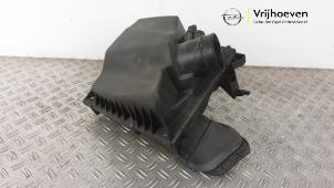 Gebruikte Luchtfilterhuis Opel Zafira Tourer (P12) 1.6 CDTI 16V ecoFLEX 120 Prijs € 30,00 Margeregeling aangeboden door Autodemontage Vrijhoeven B.V.
