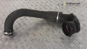 Gebruikte Intercooler Slang Opel Zafira Tourer (P12) 1.4 Turbo 16V Ecotec Prijs € 75,00 Margeregeling aangeboden door Autodemontage Vrijhoeven B.V.