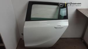 Gebruikte Deur 4Deurs links-achter Opel Zafira Tourer (P12) 1.4 Turbo 16V EcoFLEX Prijs € 500,00 Margeregeling aangeboden door Autodemontage Vrijhoeven B.V.