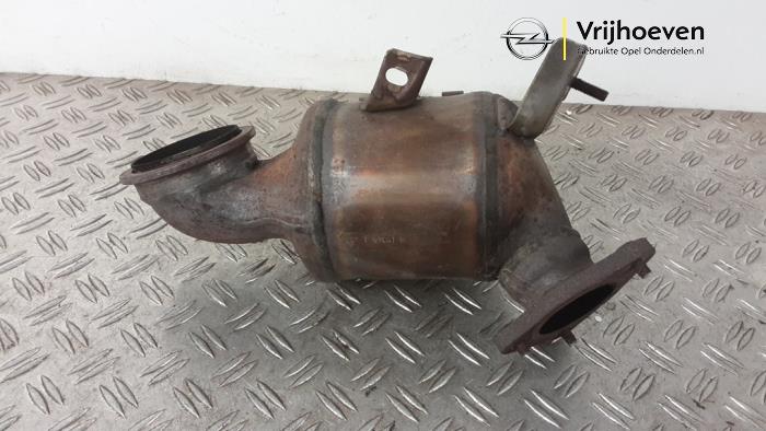 Gebruikte Katalysator Opel Zafira Tourer (P12) 1.4 Turbo 16V EcoFLEX Prijs € 300,00 Margeregeling aangeboden door Autodemontage Vrijhoeven B.V.
