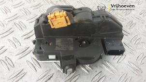 Gebruikte Deurslot Mechaniek 2Deurs rechts Opel Astra J GTC (PD2/PF2) 2.0 BiTurbo CDTI Prijs € 50,00 Margeregeling aangeboden door Autodemontage Vrijhoeven B.V.