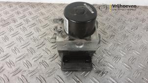 Gebruikte ABS Pomp Opel Astra J GTC (PD2/PF2) 2.0 BiTurbo CDTI Prijs € 140,00 Margeregeling aangeboden door Autodemontage Vrijhoeven B.V.