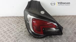 Gebruikte Achterlicht links Opel Adam 1.2 16V Prijs € 75,00 Margeregeling aangeboden door Autodemontage Vrijhoeven B.V.