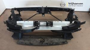 Gebruikte Frontpaneel Opel Insignia Sports Tourer 2.0 GSi Turbo 16V 4x4 Prijs € 375,00 Margeregeling aangeboden door Autodemontage Vrijhoeven B.V.