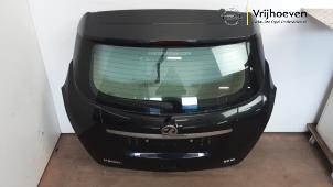 Gebruikte Achterklep Opel Mokka/Mokka X 1.6 CDTI 16V 4x2 Prijs € 150,00 Margeregeling aangeboden door Autodemontage Vrijhoeven B.V.