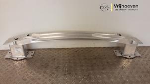 Nieuwe Bumperbalk achter Opel Ampera 1.4 16V Prijs € 225,00 Inclusief btw aangeboden door Autodemontage Vrijhoeven B.V.