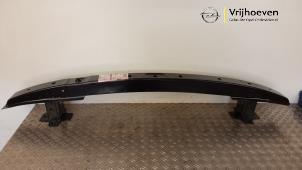 Nieuwe Bumperframe voor Opel Vivaro 2.0 CDTI Prijs € 99,99 Inclusief btw aangeboden door Autodemontage Vrijhoeven B.V.