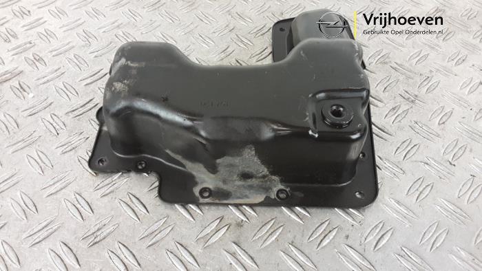 Gebruikte Carterpan Opel Crossland (X) 1.2 Turbo 12V Euro 6 Prijs € 40,00 Margeregeling aangeboden door Autodemontage Vrijhoeven B.V.