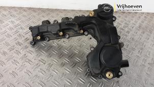 Gebruikte Kleppendeksel Opel Crossland (X) 1.2 Turbo 12V Euro 6d-temp Prijs € 70,00 Margeregeling aangeboden door Autodemontage Vrijhoeven B.V.