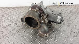Gebruikte G-lader Opel Crossland (X) 1.2 Turbo 12V Euro 6d-temp Prijs € 250,00 Margeregeling aangeboden door Autodemontage Vrijhoeven B.V.