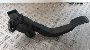 Gebruikte Gaspedaal Opel Corsa F (UB/UH/UP) 1.2 Turbo 12V 100 Prijs € 35,00 Margeregeling aangeboden door Autodemontage Vrijhoeven B.V.